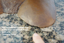 Laden Sie das Bild in den Galerie-Viewer, Detail of ceramic sculpture showing small chip on the left thigh base