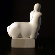 將圖片載入圖庫檢視器 white marble back view of centaur stone carving.  Note the pony tail running down the man's head and the graceful lines of the horse's body