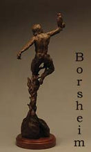 Carica l'immagine nel visualizzatore di Gallery, Man Hawk Warrior Spirit Man and Hawk Bird Vertical Flight Statue Flying and Nature Bronze Sculpture