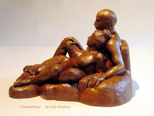將圖片載入圖庫檢視器 Compatibility ~ Couple Sculpture