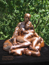 將圖片載入圖庫檢視器 Compatibility ~ Couple Sculpture