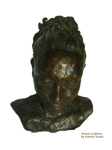 Hanakazura bronze portrait of woman Kumiko Suzuki