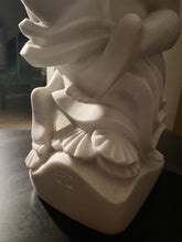 將圖片載入圖庫檢視器 White marble sculpture of a figure on a dark surface.  Detail of two feet and sea shells and waves, as well as the artist's logo signature.
