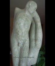 將圖片載入圖庫檢視器 detail Vasily Fedorouk Infinity green marble sculpture couple romantic art
