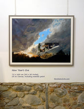 Cargar imagen en el visor de la galería, framed during exhibit New Year&#39;s Eve 75 x 100 cm (30 x 40 inches) Oil on Canvas, including metallic paint in the sunset
