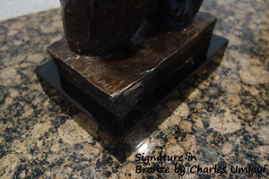 Umlauf signed on bronze sculpture base The Kiss by Charles Umlauf Austin, Texas USA