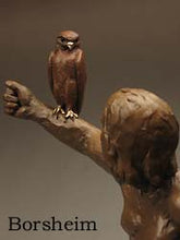 Laden Sie das Bild in den Galerie-Viewer, Detail Man Hawk Warrior Spirit Man and Hawk Bird Vertical Flight Statue Flying and Nature Bronze Sculpture

