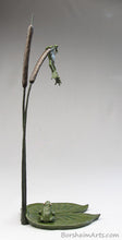 Charger l&#39;image dans la galerie, tabletop aquatic bronze sculpture, Cattails and Frog Legs Lily Pad Green Art
