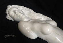 Load image into Gallery viewer, white marble portrait sculpture of a woman with long flowing hair by Japanese artist Kumiko Suzuki
